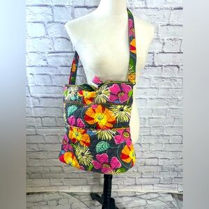 Vera Bradley Quilted Floral Shoulder/Crossbody Bag – W/ Tumbler Retired Pattern‎